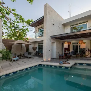 Casa Del Arbol Tulum Pueblo